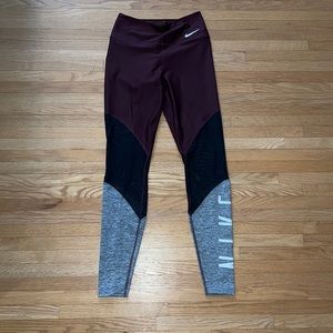 NWOT Nike Maroon/ Mesh/ Grey Leggings- XS